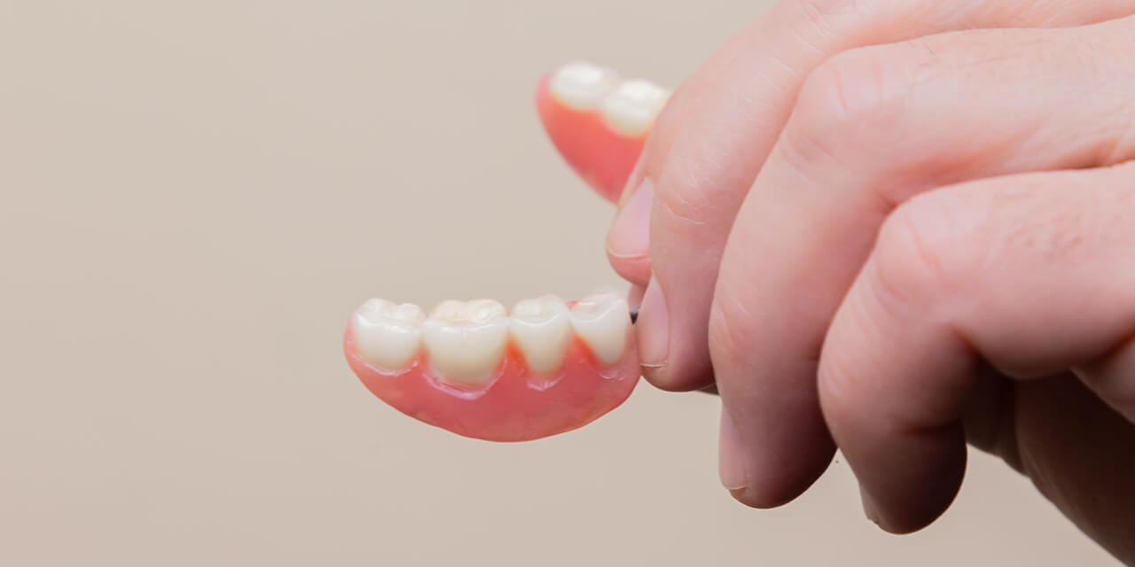 Vertical Dimension Increase: Dentures as complete Restorations